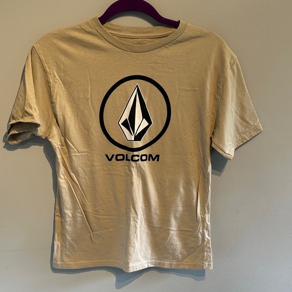 Volcom Beige Tee with Iconic Emblem - Picture 1 of 4